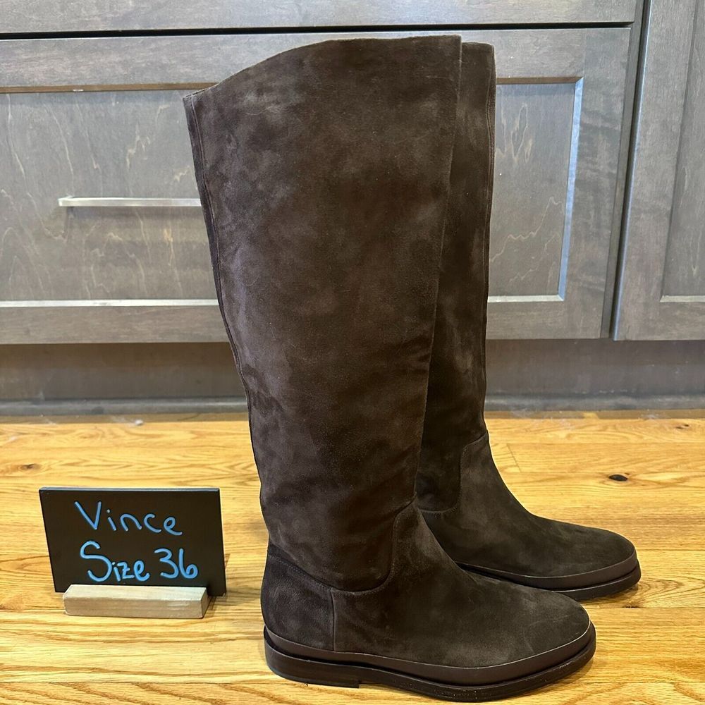 New NWOB Womens Vince Carleigh Dark Brown Suede Knee High Riding Boots‎ Size 6 M